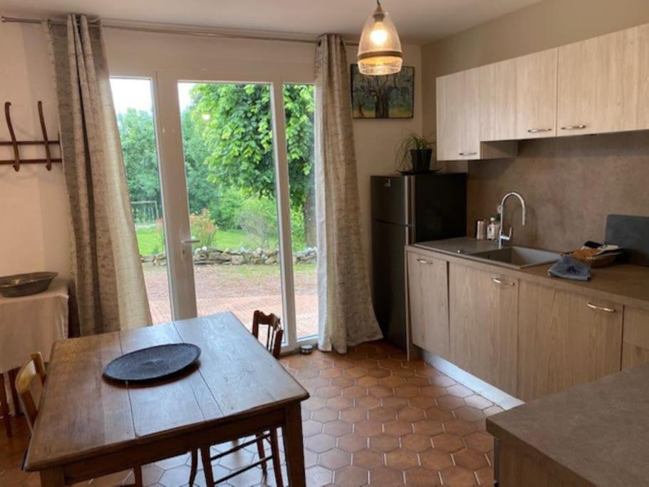 Au Calme Pres D'aurillac Apartamento *